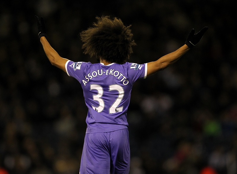 НИ РЕДНАПОВ ПОЗИВ НИЈЕ ПОМОГАО: Камерунац не жели да се врати у Енглеску, хоће да постане порно звезда!